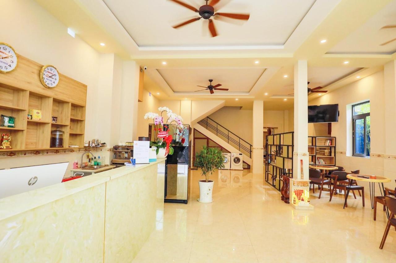 HIKARI KIS'S Hotel Tân Bình Thành Pho Ho Chí Minh Esterno foto