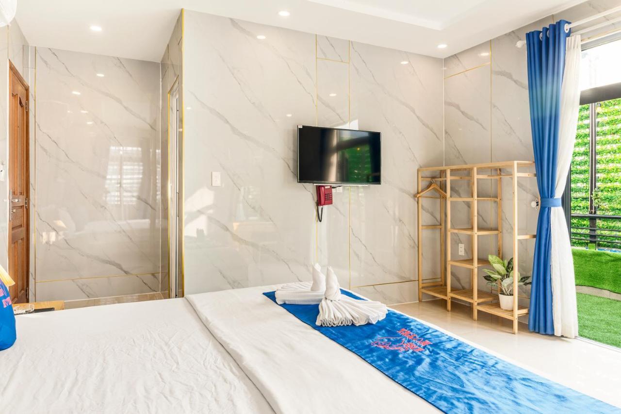 HIKARI KIS'S Hotel Tân Bình Thành Pho Ho Chí Minh Esterno foto