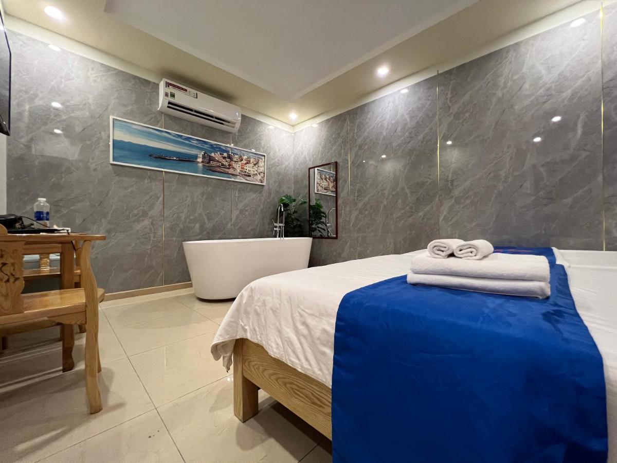 HIKARI KIS'S Hotel Tân Bình Thành Pho Ho Chí Minh Esterno foto