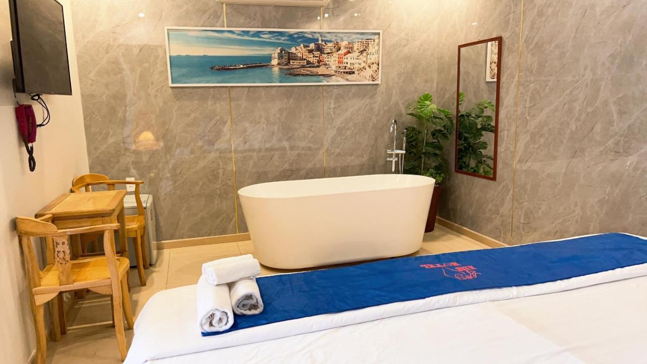 HIKARI KIS'S Hotel Tân Bình Thành Pho Ho Chí Minh Esterno foto